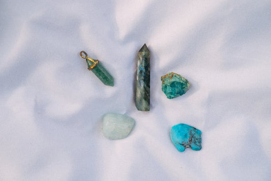 Natural aquamarine crystal specimen — blue beryl, Be₃Al₂Si₆O₁₈ — from Minas Gerais, Brazil